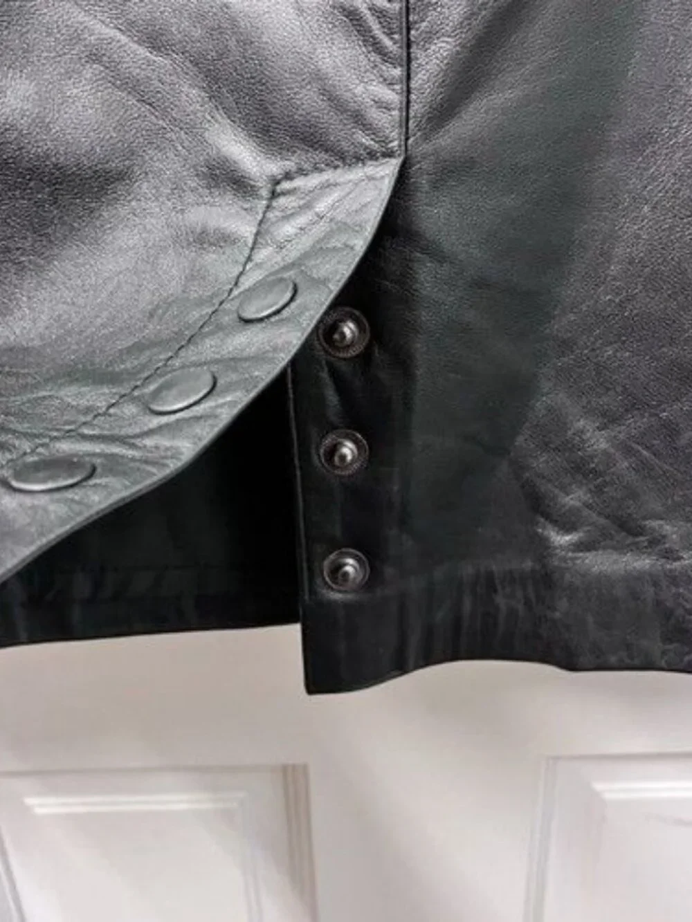 VIntage 80's Black Leather Skirt Size 10 (27) BB Dakota Pencil Knee Length